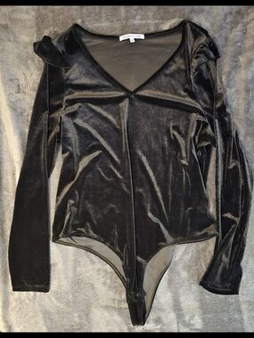 Celebrity Pink Black Velvet Long Sleeve V-Neck Bodysuit